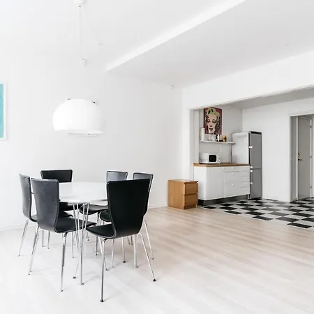 Beautiful In Nyhavn 120 Sqm Copenhagen